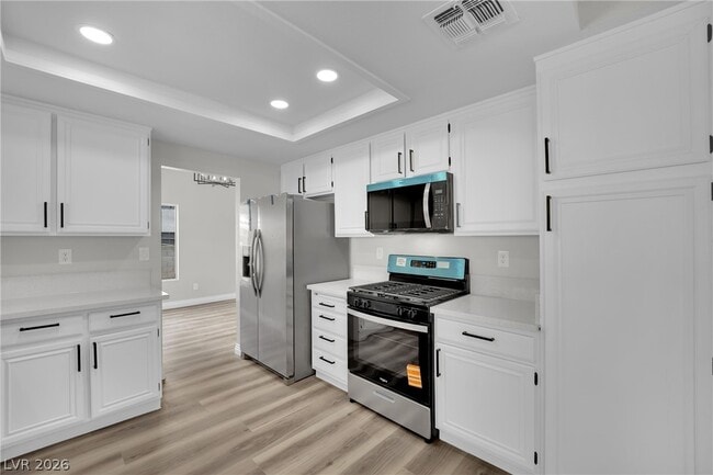 Building Photo - 2520 Machado Dr