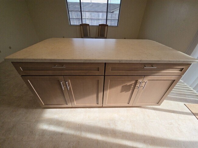 Building Photo - Remodeled 3BD/2A Arcata home close to parks, schools!