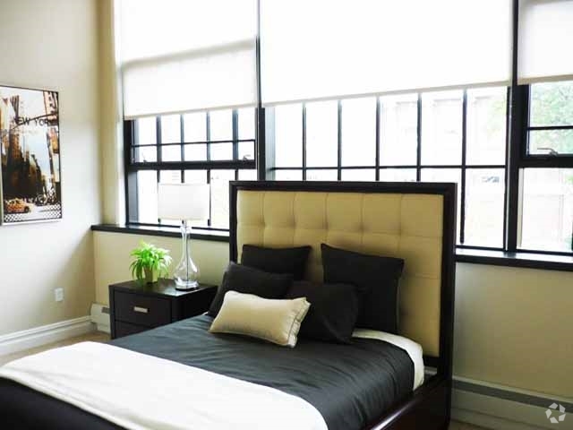 Bedroom - Bethune Lofts