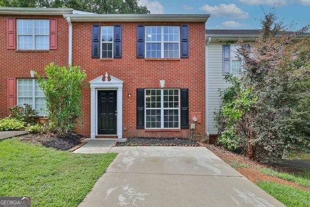 Primary Photo - 1372 Hollenbeck Ln