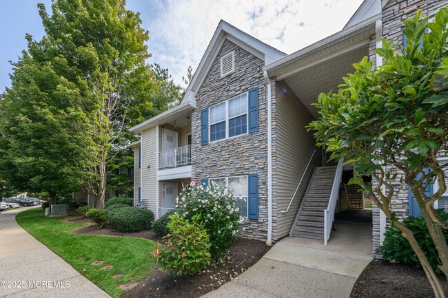 Building Photo - 430 Wedgewood Cir