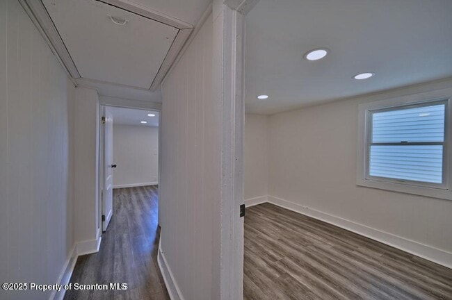 Building Photo - 1716 Wayne Ave