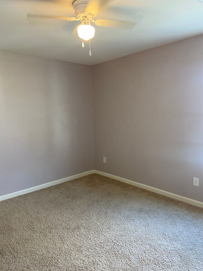 Building Photo - New For Rent in Springville!