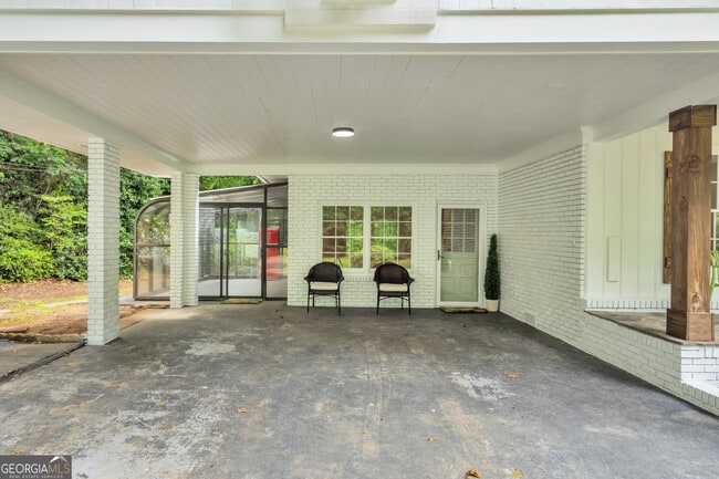Building Photo - 5095 S Trimble Rd