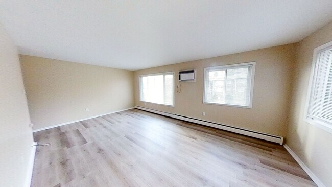 Building Photo - 725 Cedarwood Terrace