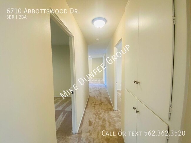 Building Photo - 6710 Abbottswood Dr