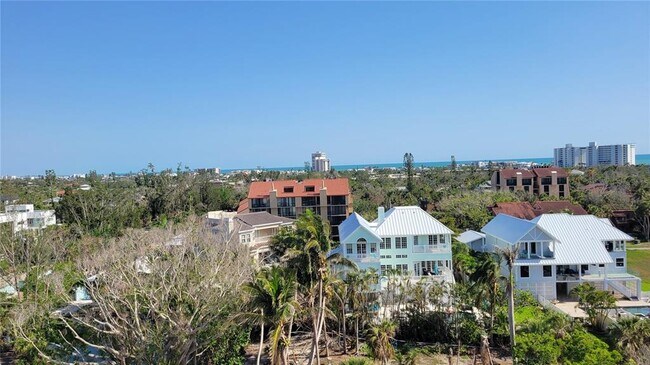 Building Photo - 4822 Ocean Blvd