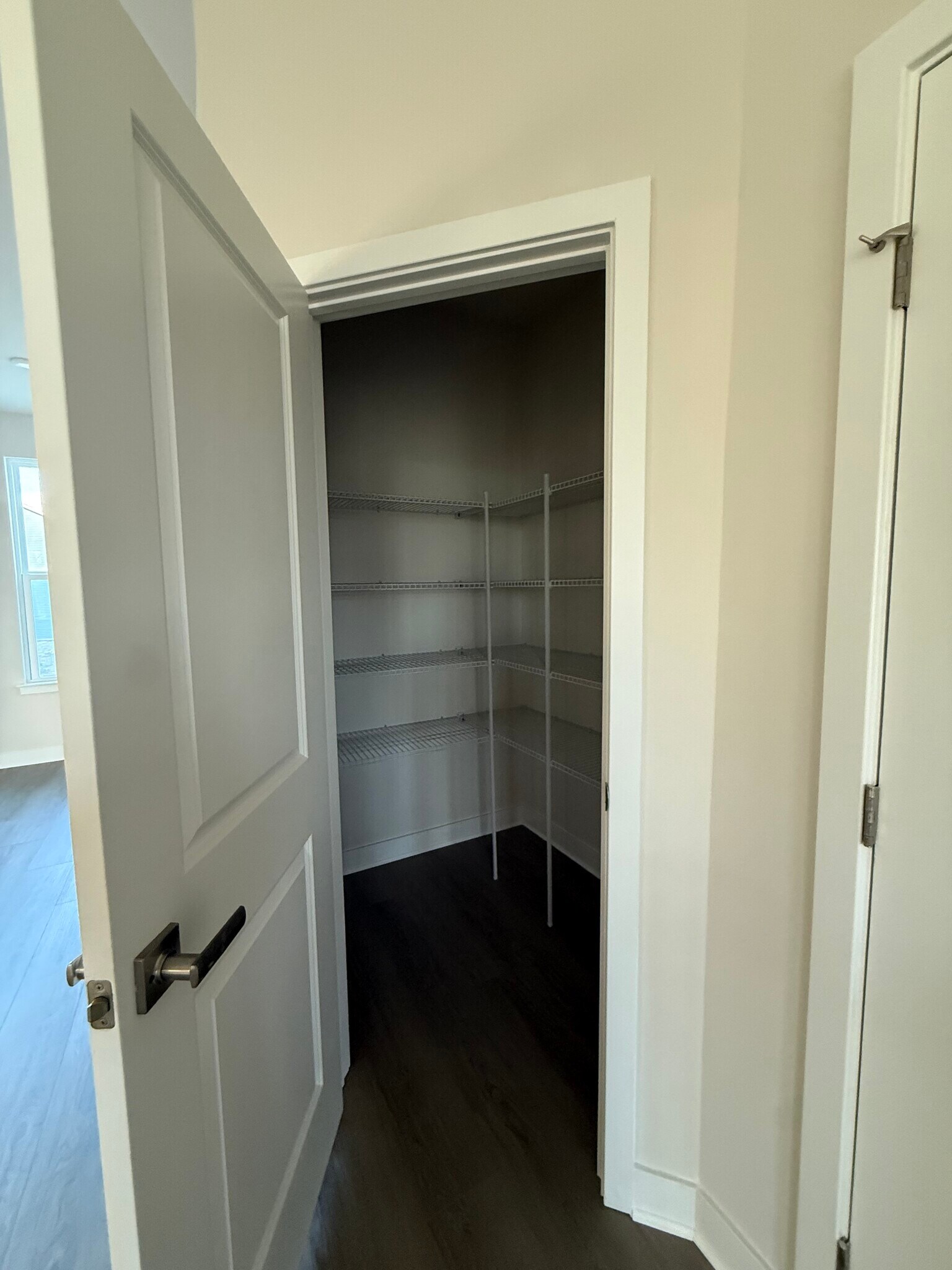 Building Photo - 4337 Reusch Cir