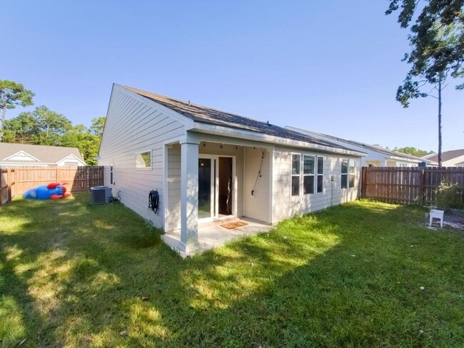 Building Photo - 11376 Camden Ct Cir