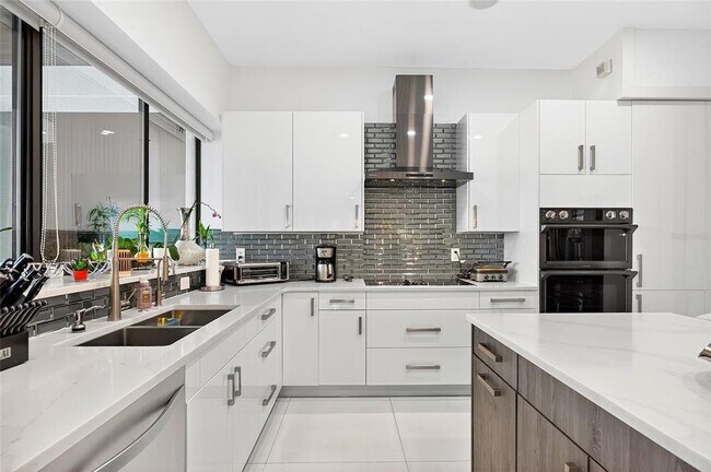 Building Photo - 10613 Mobberley Cir