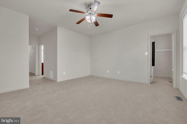 Building Photo - 8222 Morris Pl