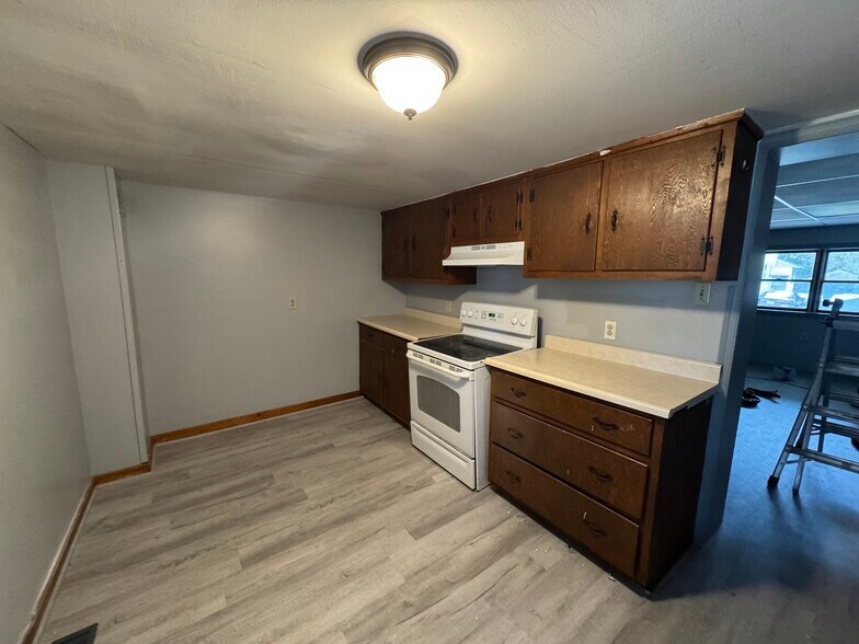 Building Photo - 59 Mill St