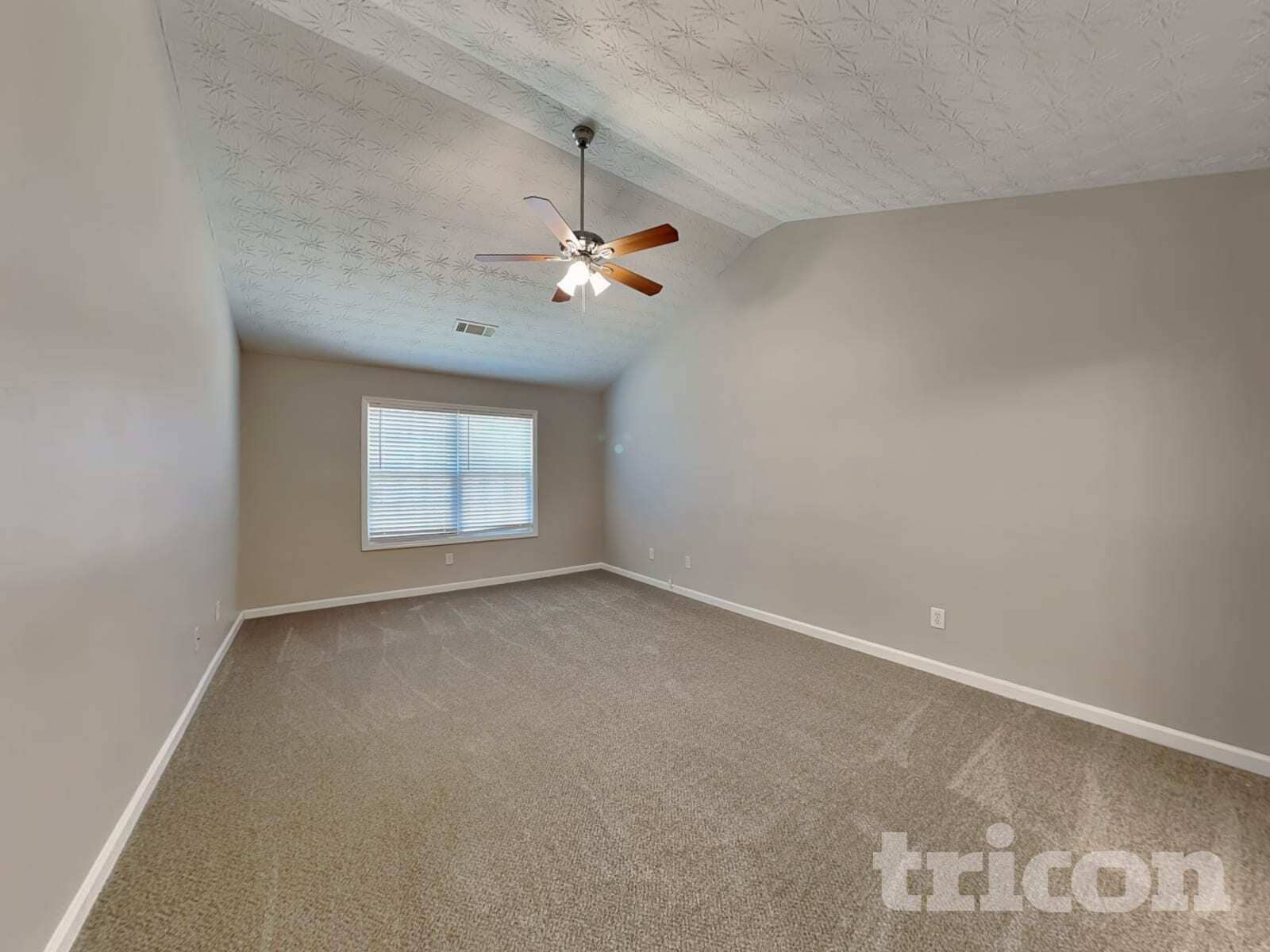 Building Photo - 20 Tabitha Ct