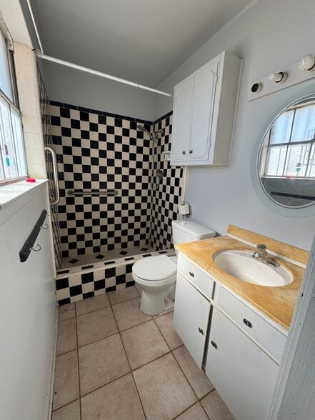 Building Photo - 9131 Port Hudson Dr