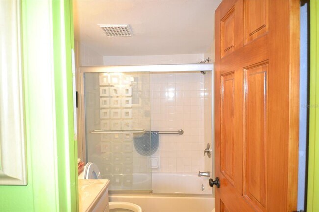 Building Photo - 126 Caryl Way