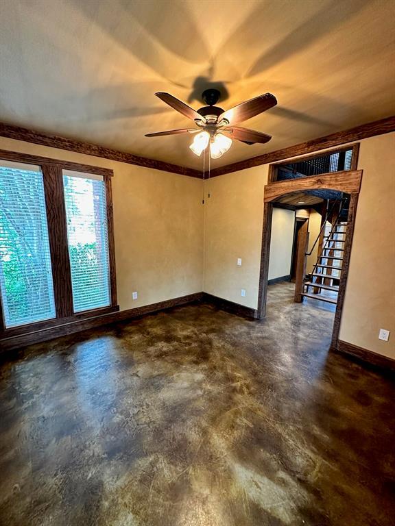 Building Photo - 4842 Green Trail Dr