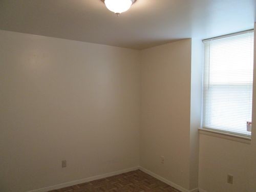 Building Photo - 1127 Chisholm Cir