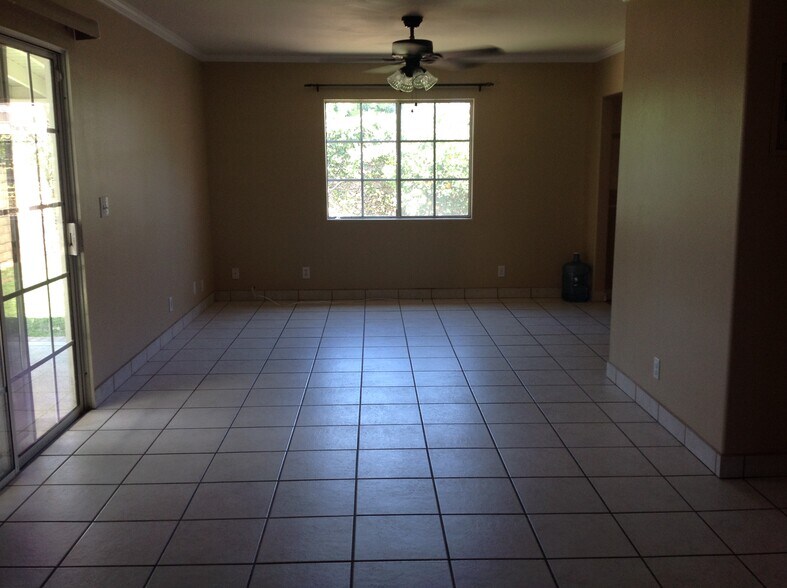 Building Photo - 16061 Placid Dr