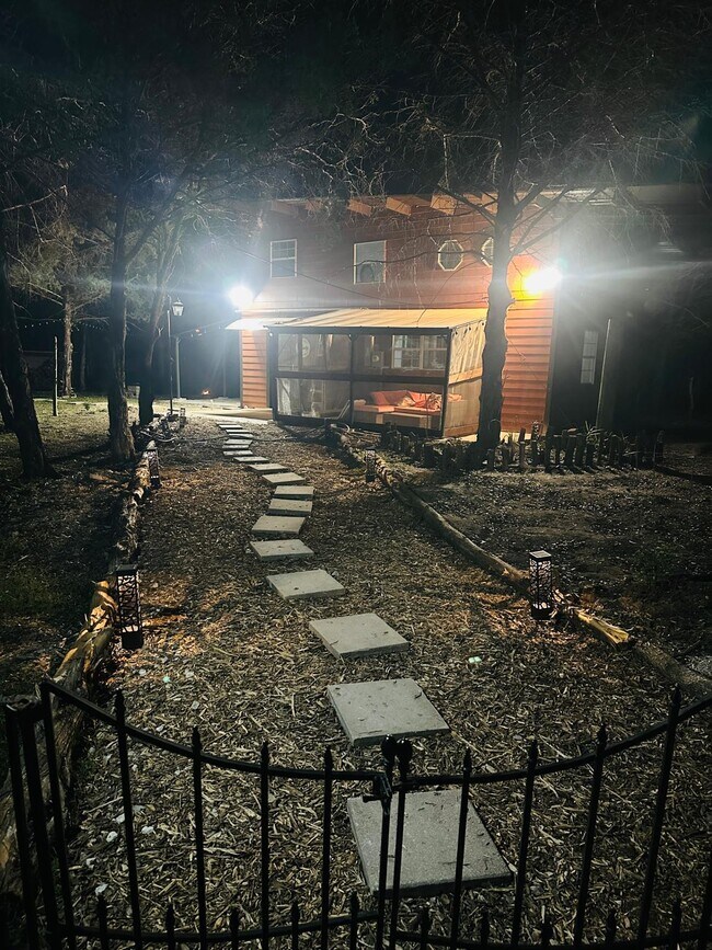 Building Photo - 1180 Mesquite Tree Rd