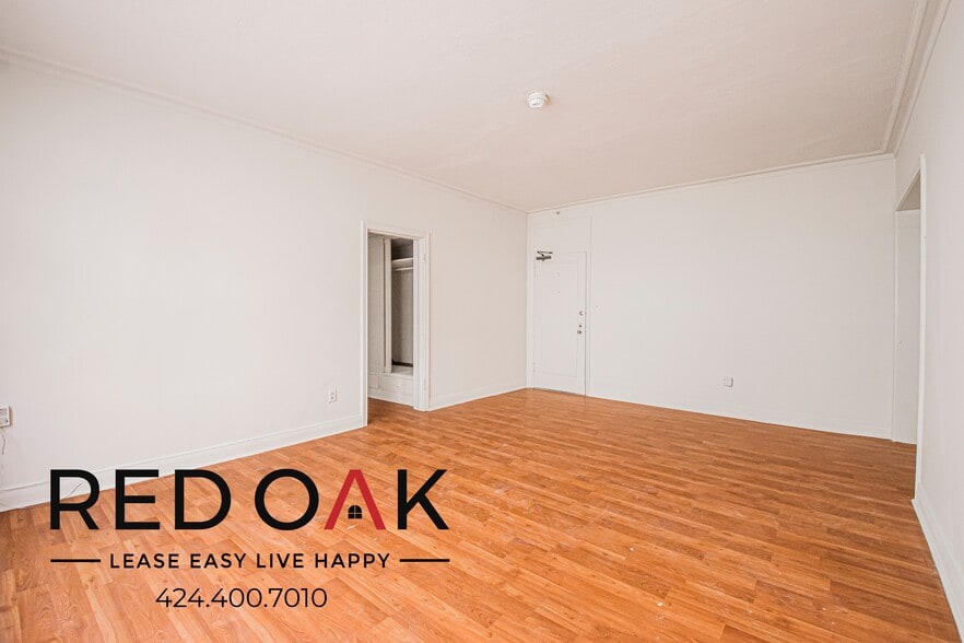Building Photo - 335 S Berendo St