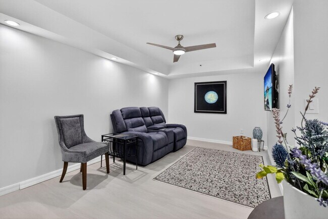 Building Photo - 12547 Imperial Isle Dr