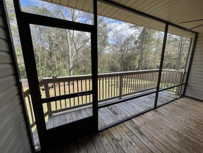 Building Photo - Available now FOR RENT in Dothan, AL!!