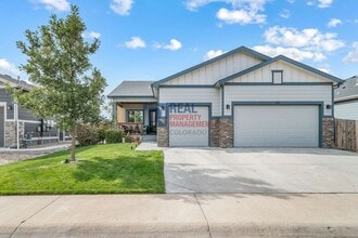Building Photo - 1033 Traildust Dr