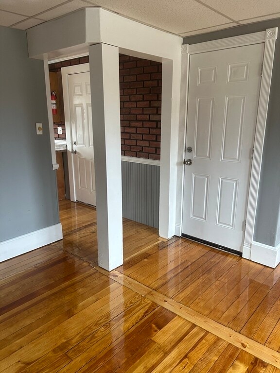 Building Photo - 15 Pine St