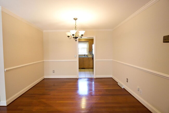 Building Photo - Available 3/1/25. Repainted & New Flooring...