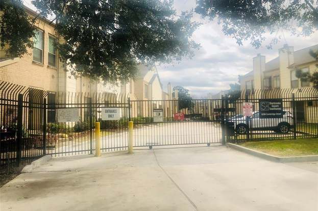 Primary Photo - 8299 Cambridge St