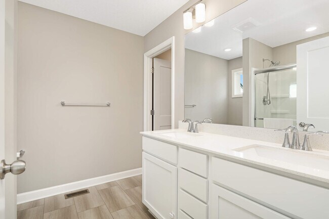 Building Photo - 17545 57th St NE