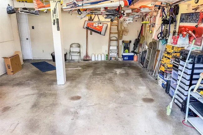 Building Photo - 10905 SE 220th Pl