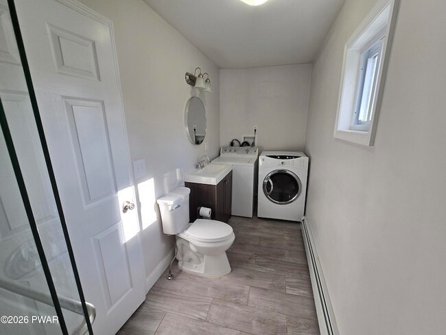 Building Photo - 37 Green St