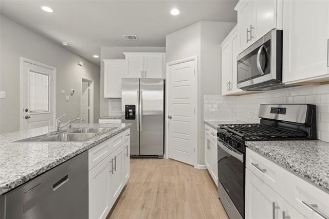 Building Photo - 3449 Lake District Ln