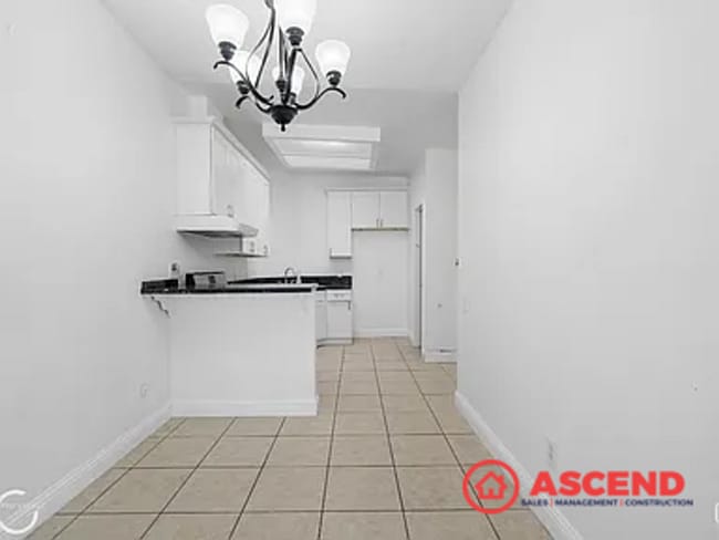 Building Photo - Beautiful 2 Bedroom Apartment!