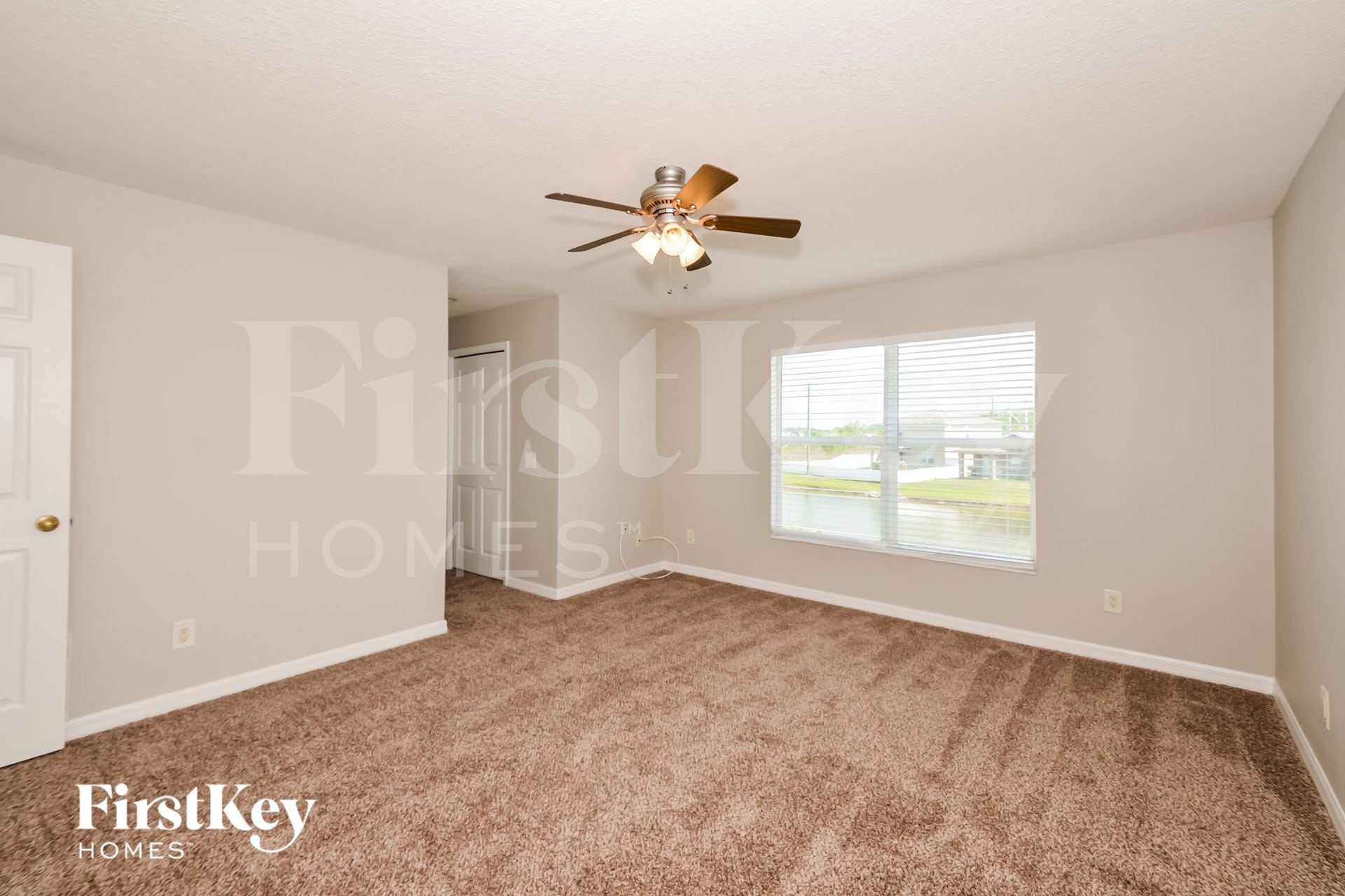 Building Photo - 10205 38th Ct E