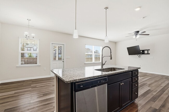 Building Photo - AVAILABLE AUGUST 7- NOW! BEAUTIFUL 2 STORY HOME IN FUQUAY-VARINA