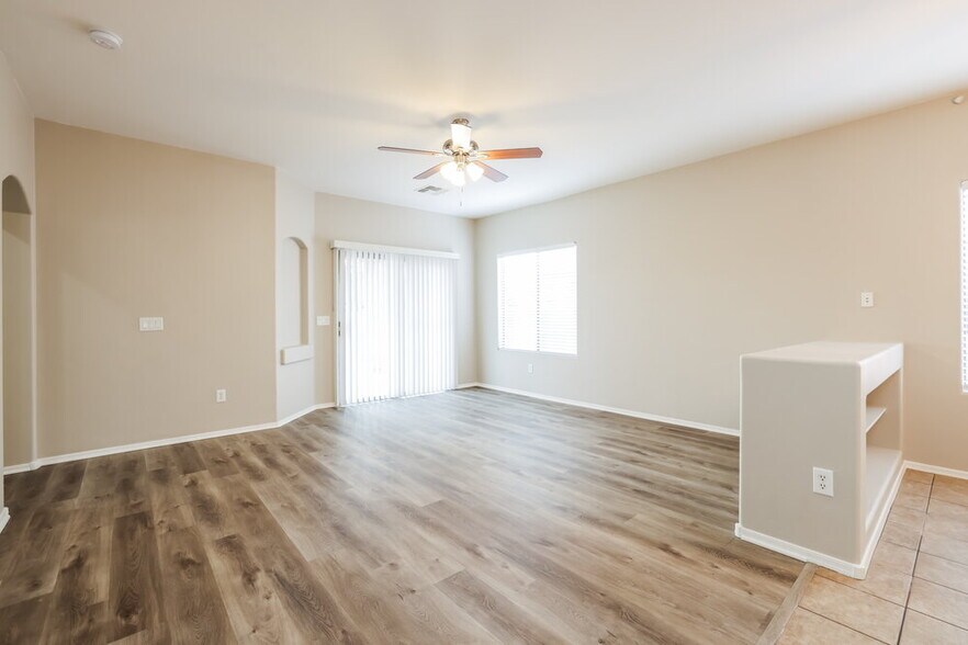 Building Photo - 14508 S Camino Tierra Monte