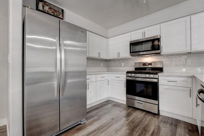 Building Photo - 7905 Idledale Ct
