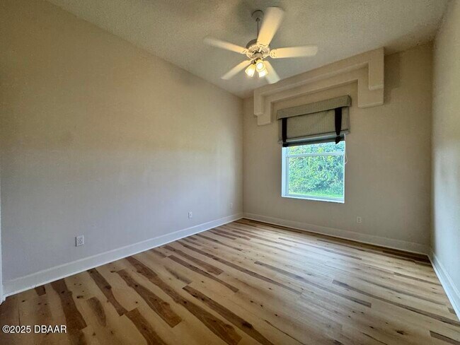 Building Photo - 440 Sea Duck Dr