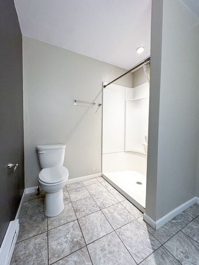 Building Photo - 2018 Coolidge Ct