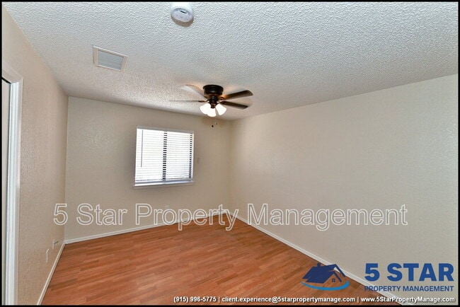 Building Photo - 11620 Laura Marie Dr