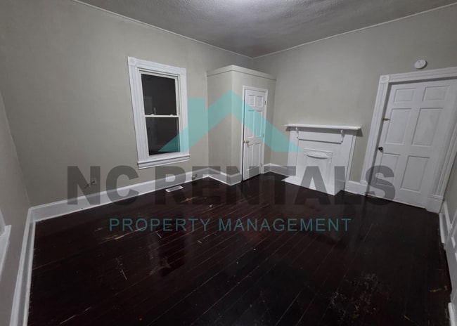 Building Photo - 714 Dillard St