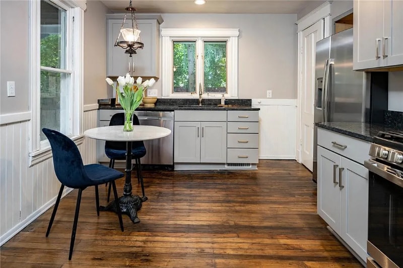 Building Photo - 1 Bly St