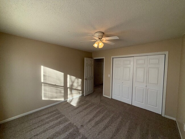 Building Photo - 8619 N McDonald Ave