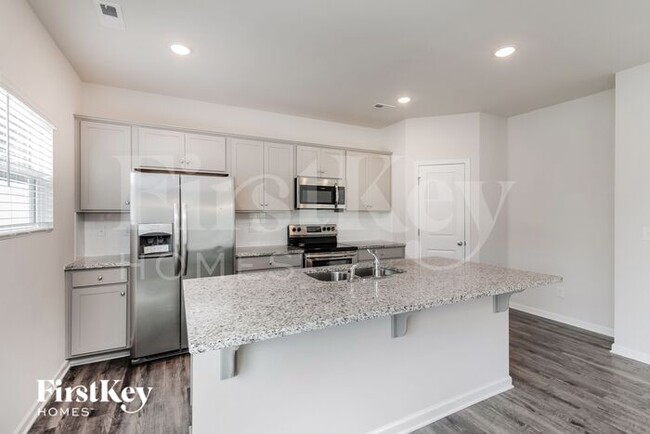Building Photo - 7305 Brawley Wood Ct