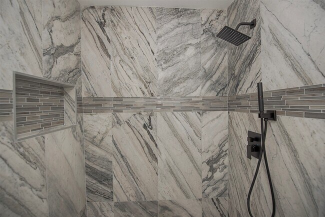 Building Photo - 13235 Rampchester Ln