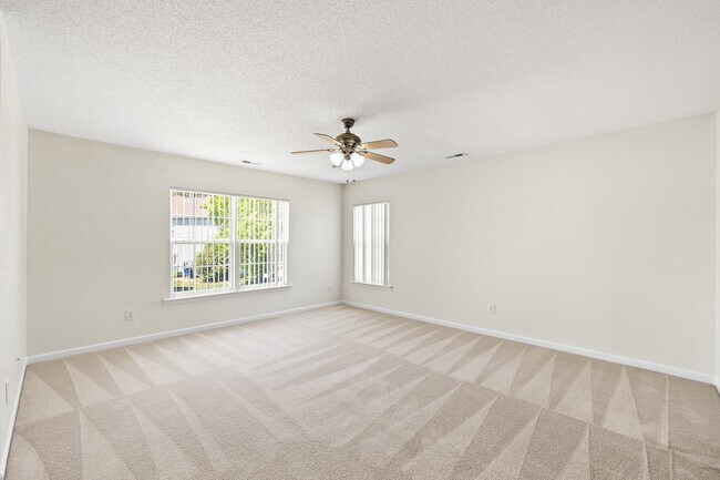 Building Photo - 6571 Guard Hill Dr