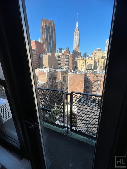 Building Photo - EAST 35 STREET