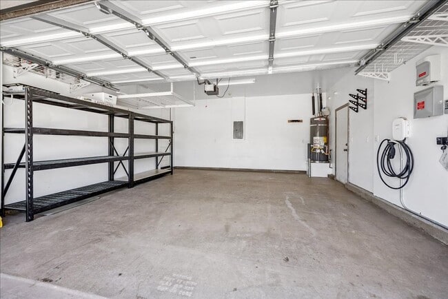 Building Photo - 1449 Cedarbrook Rd